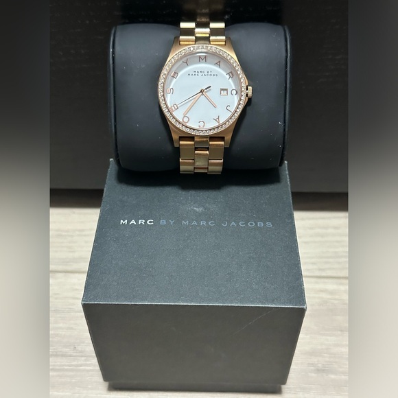 Marc By Marc Jacobs Rose Gold Stainless Steel Watch - Picture 4 of 9